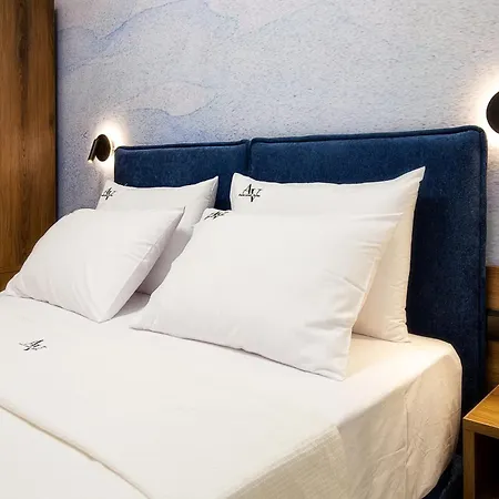 Apartahotel Avento Lux 4*