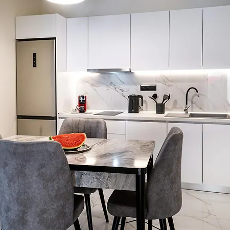 Apartahotel Avento Lux Potos