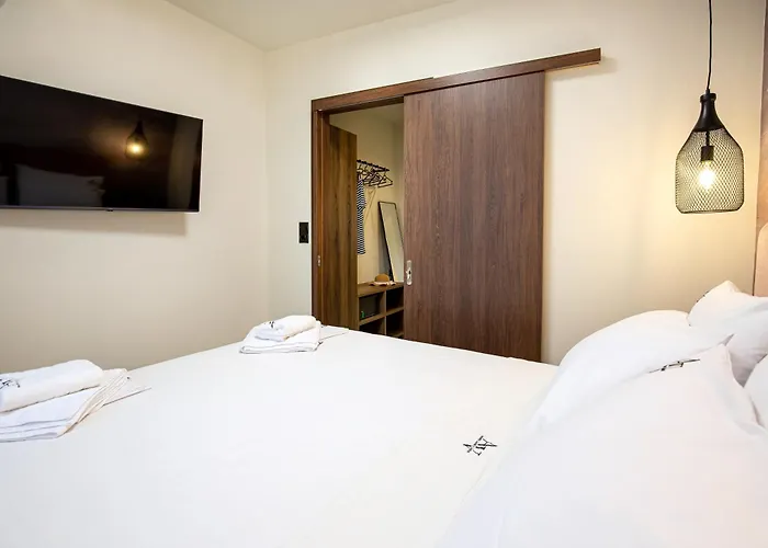Avento Lux 4* 포토스
