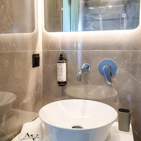 Avento Lux Apartmanhotel