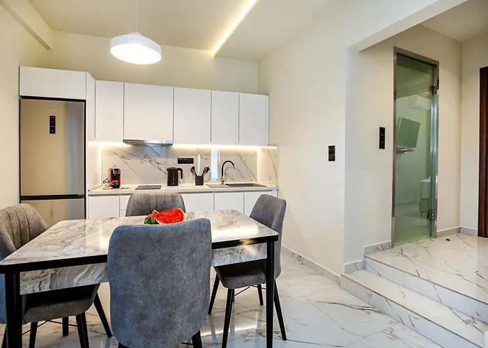 Aparthotel Avento Lux Potos